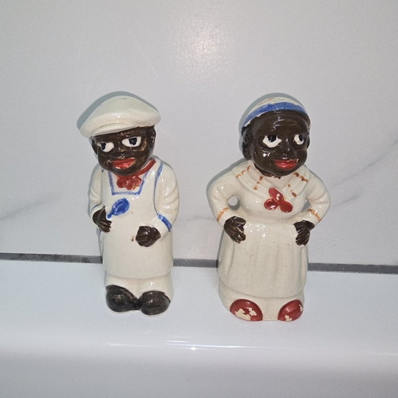 Rare Large Americana Vintage Salt and Pepper Shakers Hand Painted - Picture 2 of 8